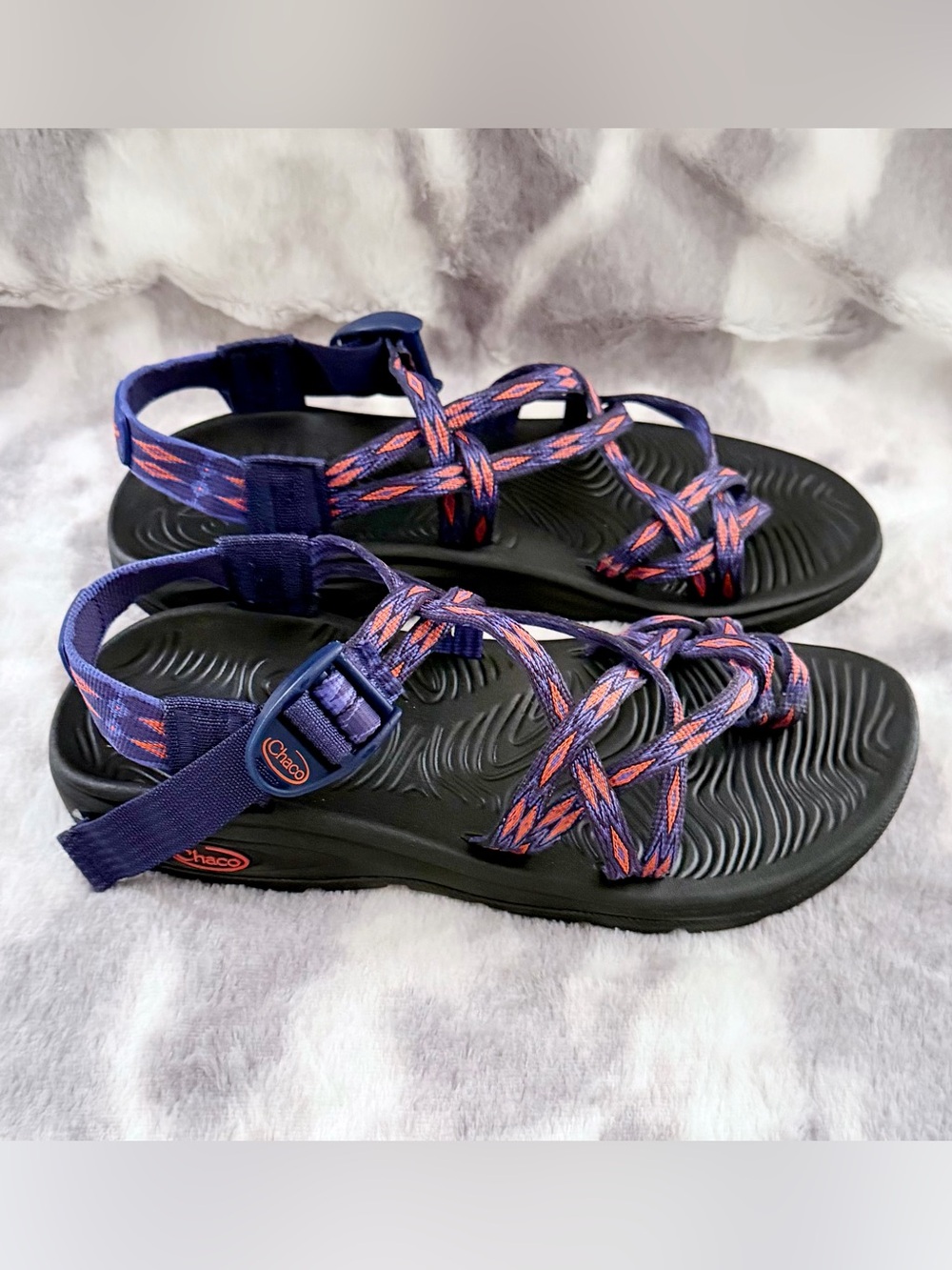 💕Chaco Women's Sandals Blue with Pink Accent Straps - Picture 3 of 6